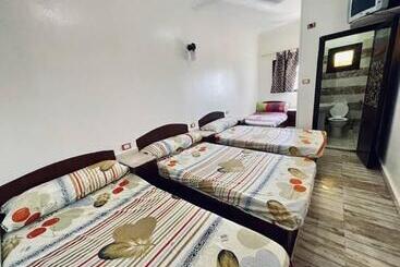 בית מלון כפרי Agiad