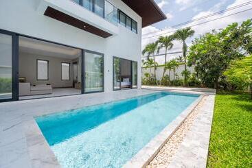בית מלון כפרי Argo Pattaya Resort And Villas