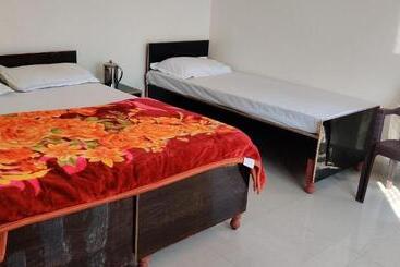 Hotel Shri Rudreshwar Palace