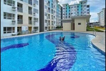 هتل Urban Charms Seawind Condo, 5 Mins To Davao Int L Airport And Wharf To Samal Beach