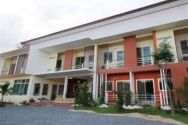 Palm Hill Resort