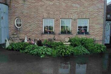 بنسيون Au Sarseyis   Studio D Hôtes   Studio équestre