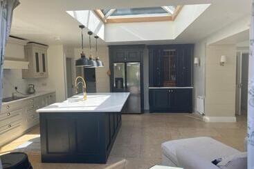 Пансион Old Mc Carthys Bar