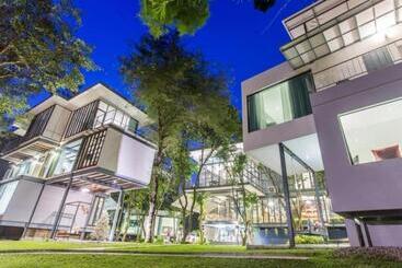 リゾートホテル Villa Moreeda