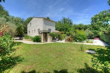 Bed and Breakfast Chambre Agréable