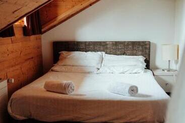 酒店 Auberge Restaurant Du Lac Retaud