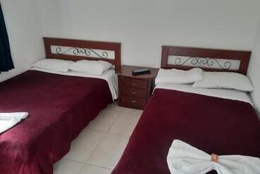 בית מלון כפרי El Famoso