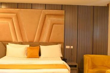 هتل Santino Grand Luxury