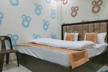 Super Hotel O Ayodhya