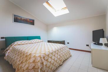 بنسيون Cinquale Sea Room