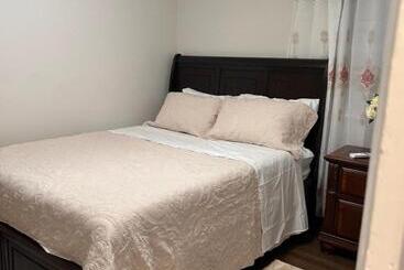 Пансион Cozy Multi Level House Private Level A, Irvington Nj