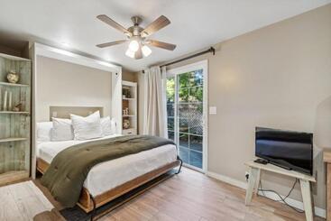 펜션 Either Way Hideaway