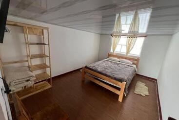 膳宿费 Güicani Hostel