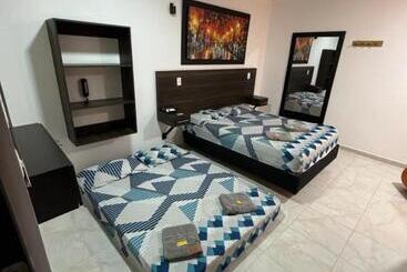 פנסיון H Mónaco Suite