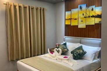 ペンション La Pearl Mathiveri