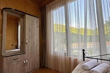 Пансион Mak Guest House