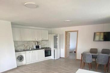 ペンション Casa Nicorad