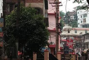 Prerona Girls Hostel ,homestay