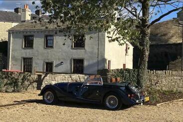 호스텔 Bucks Turnbridge Guest House