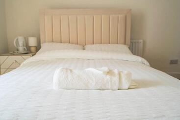 ユースホステル Majestic Inn