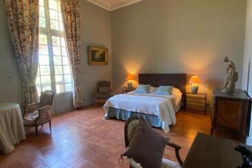 Bed and Breakfast Seigneurie De Peyrat