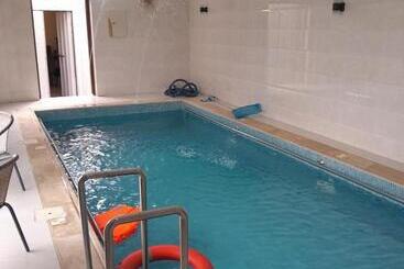 استراحة اليجانس بالطائف