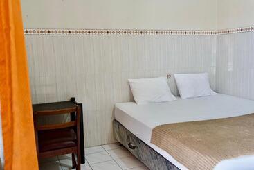 فندق Garuda Setia