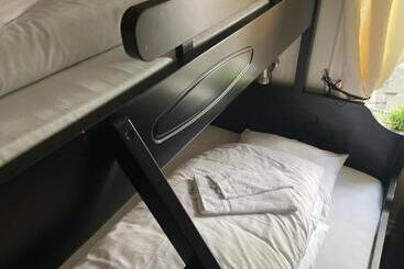 בית מלון כפרי Jondal