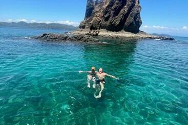 فندق La Perla Negra Pirate Tours