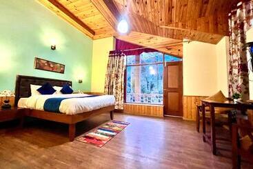 Hotelli Satyam Cottage