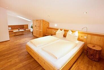 Thaurerhof Urlaub Auf Dem Bauernhof