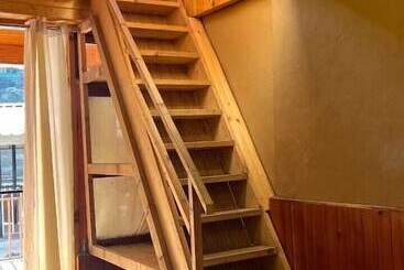 בית מלון כפרי Virman Riverside Resort