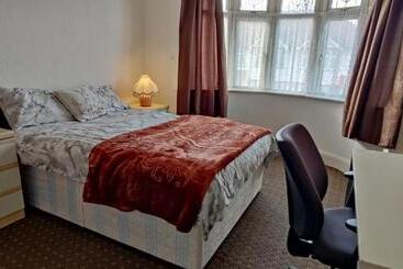 Пансион Comfortable Room