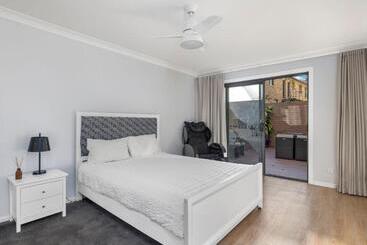 بنسيون Lagoons Retreat