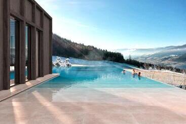 Aki Family Resort Plose