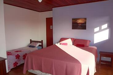 호스텔 Carvalho S B&b