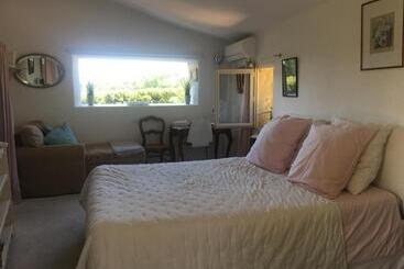 B&b Chambre De Julie Le Jardin