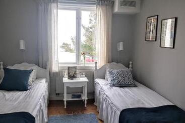 مبيت وإفطار Lotsstugan I Härnösand