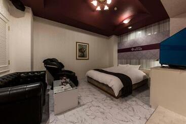 בית מלון כפרי Estasi Adult Only