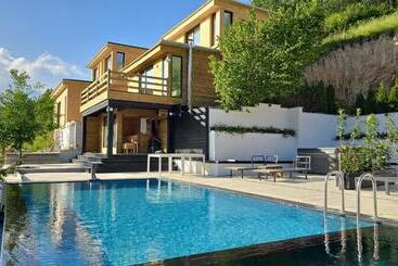 بنسيون Alter Ego