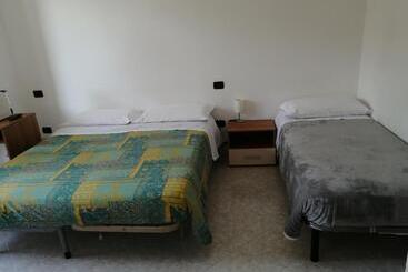 膳宿费 Sestosenso Food Drink Sleep Ristorante Pizzeria Alloggi