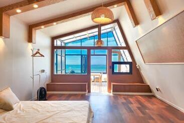 פנסיון Taean Stay The Delight Private