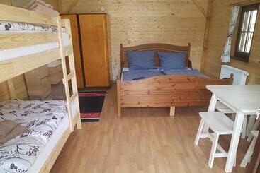 Pensiony A Ubytování V Kempu Indiana