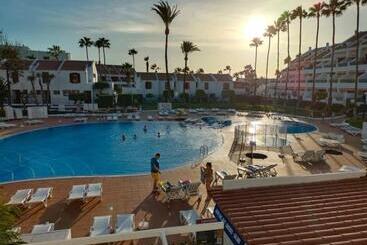 アパートホテル Nel Cuore Di Las Americas N.348