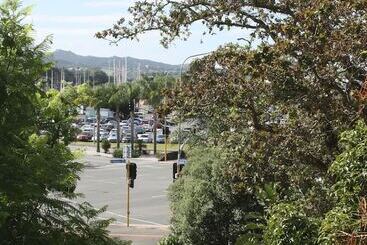 تختخواب و صبحانه Parkhill Fine Accommodation