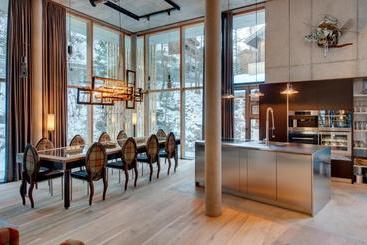 Backstage Hotel Serviced Apartments