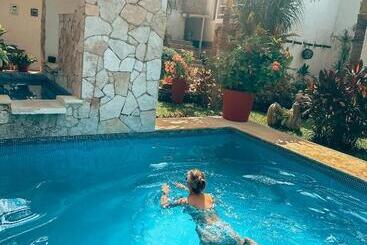 בית מלון כפרי La Casa De Las Lunas