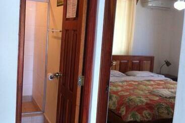 فندق Pedasi Sports Club