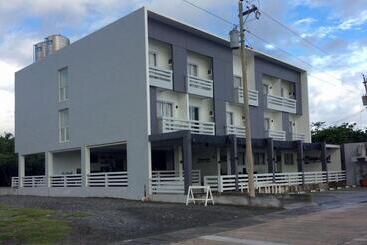 هتل Playa Azul Baler