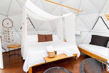 Eco Hotel Monte Tierra